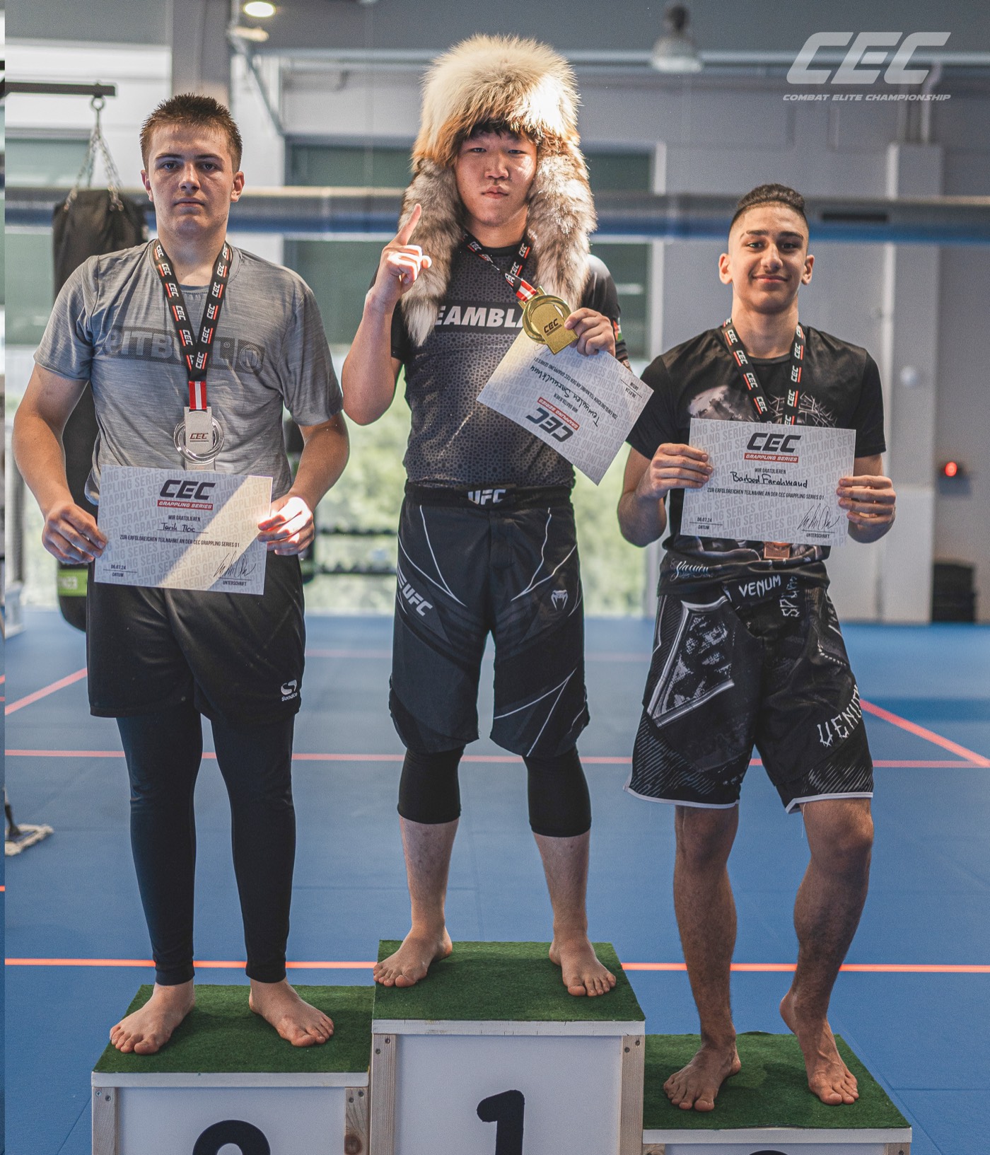 Podium der Jugenddivision 15–17 Jahre bei Grappling Series 1
